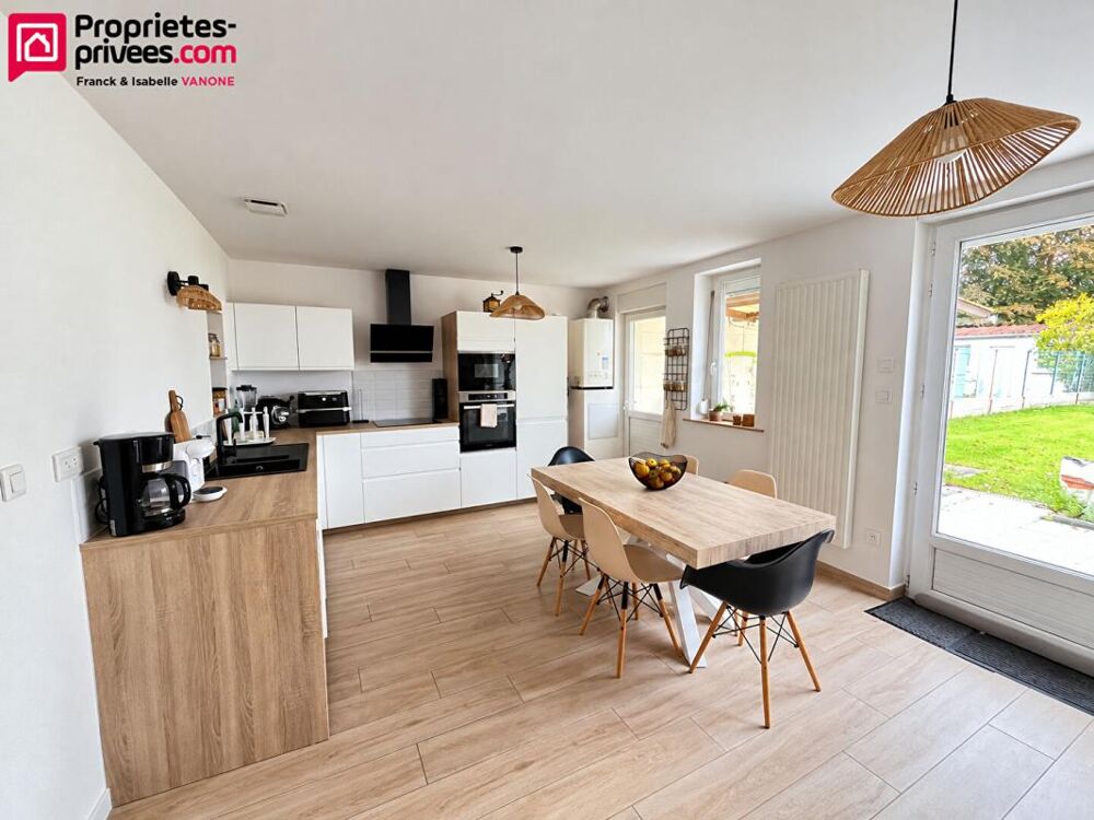 Vente Maison Maison rénovée - Pérenchies - 3 chambres - jardin - 91 m2 Perenchies