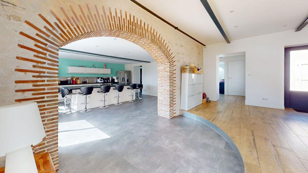 Vente Maison Corps de Ferme Rénové Clery Saint Andre 8 pièce(s) 252 m2 Clery saint andre