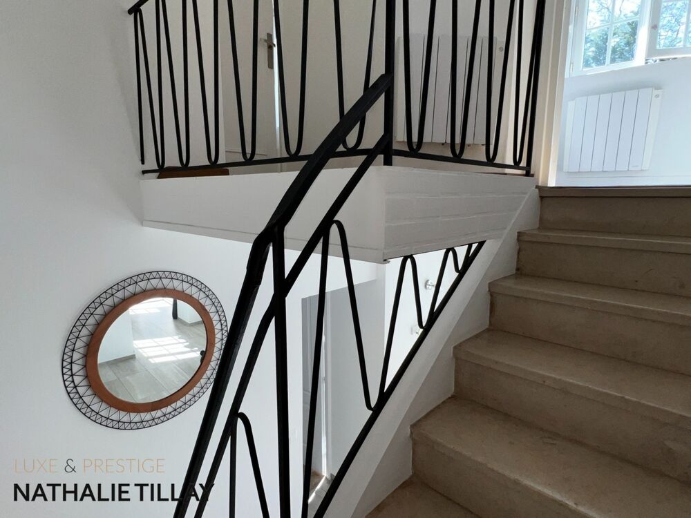 à vendre  Propriété/château Orléans (45000)