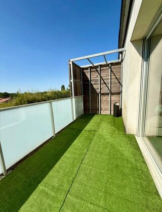  Appartement à louer 2 pièces 44 m²