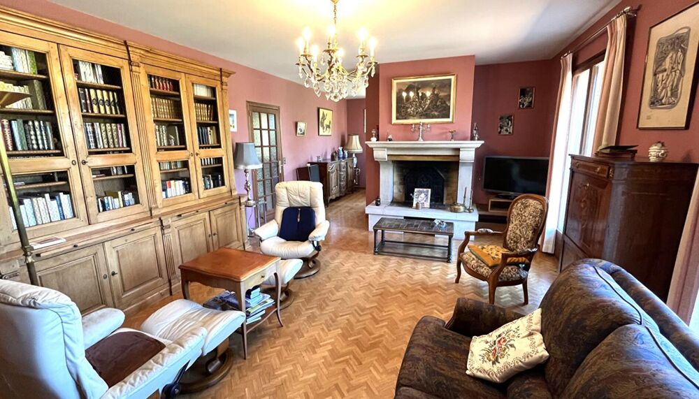 Vente Maison Superbe villa de 189 m² , sur terrain clos et arboré de 2 036 m² Arinthod