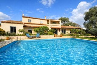  Maison � vendre 9 pi�ces 270 m�