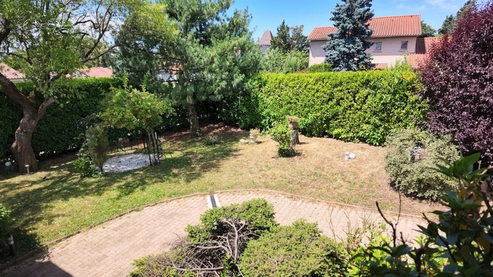 Vente Maison CHAPONOST – Élégante maison familiale avec possibilité de deux logements indépendants – Terrain de 802 m² Chaponost