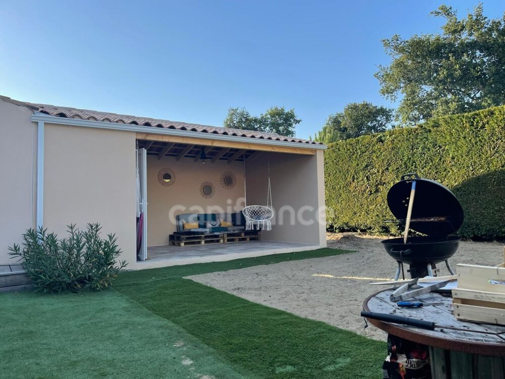 Vente Maison LES MATHES – MAISON 103 m² – 3 CHAMBRES – PISCINE – TERRAIN 1 400 m² Les mathes