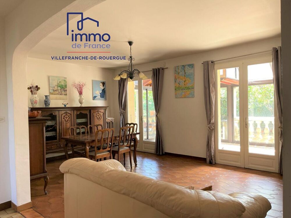 Vente Maison Plain-pied  156 m², 6 chambres a proximité immédiate à pied d'écoles, lycées et tous commerces Villefranche de rouergue
