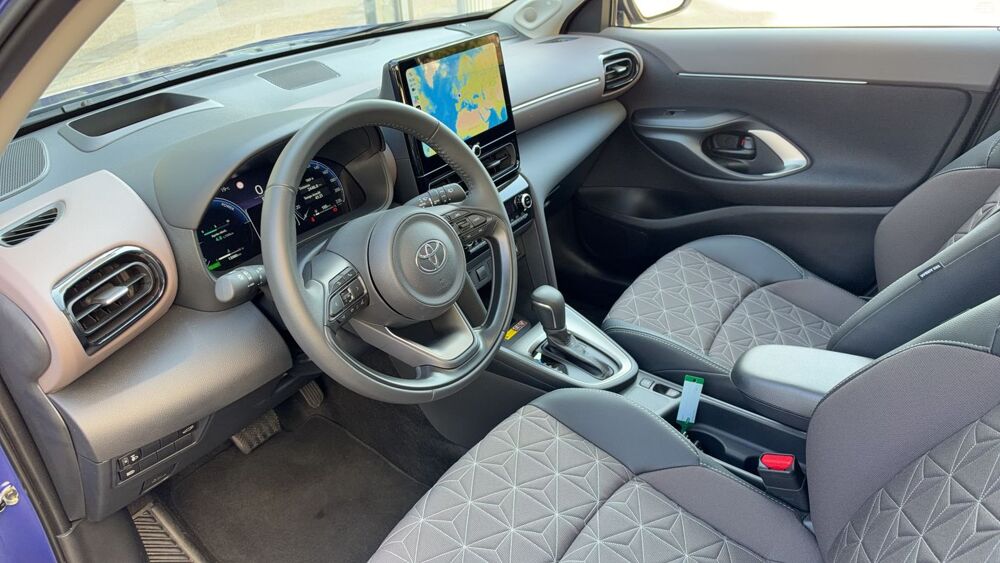 Yaris Cross 1.5 HSD 130 Hybrid E-CVT Collection - Premi&egrave;re main Garantie 2025 occasion 92000 Nanterre