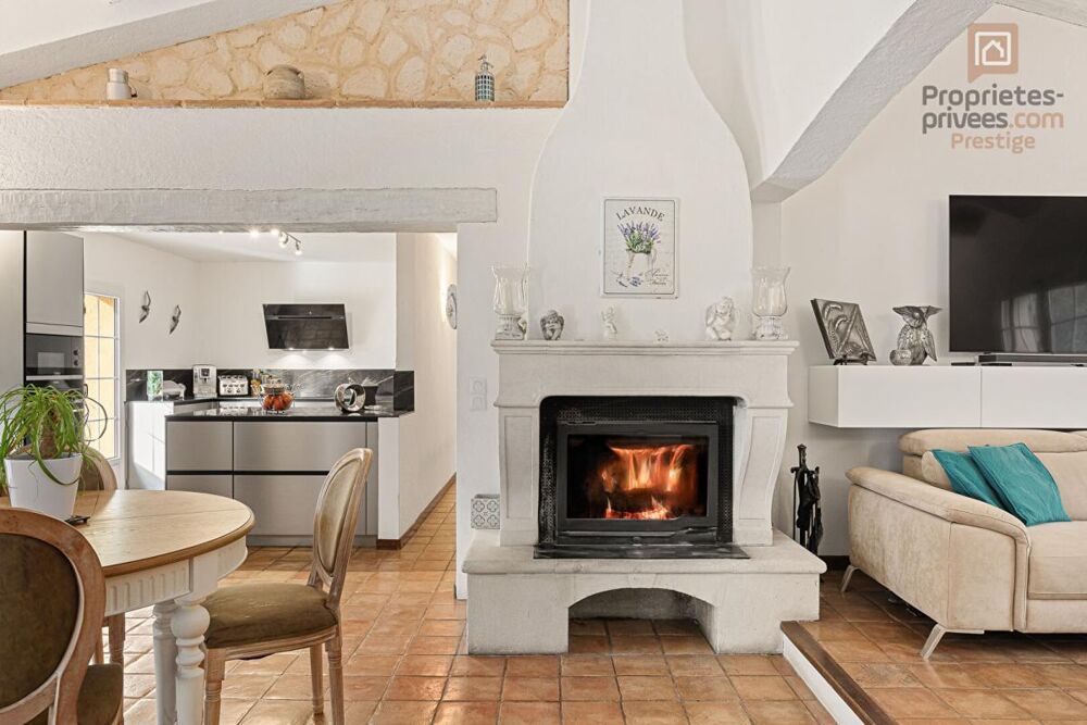 � vendre  Maison Saint-Paul-en-For�t (83440)