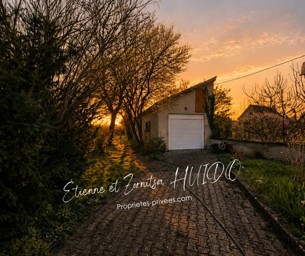 Ensemble immobilier en coeur de ville 168 m² habitables Terrain clos de 981 m²