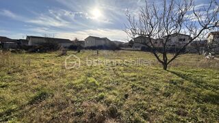  Terrain à vendre 648 m²