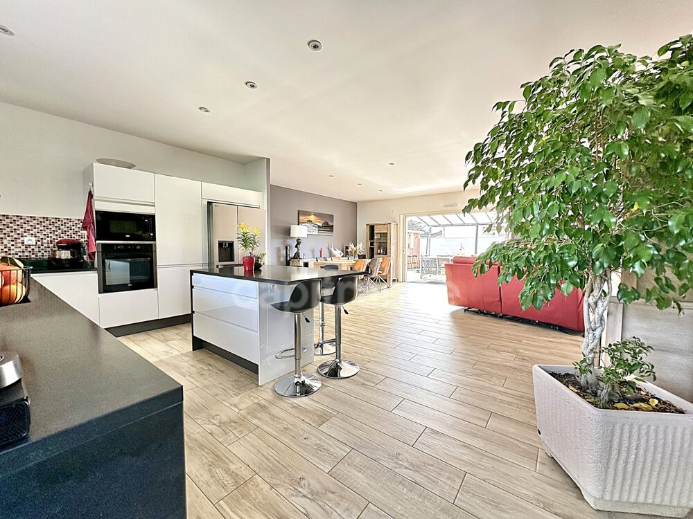 Vente Maison AUDENGE (33) Maison PLAIN-PIED- centre ville-Calme-112m2-3ch-double garage -terrain 560m² Audenge