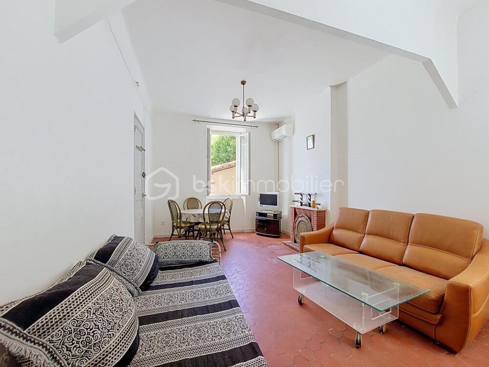 Studio avec terrasse  Quartier calme à 5 min du port de La Seyne-sur-Mer