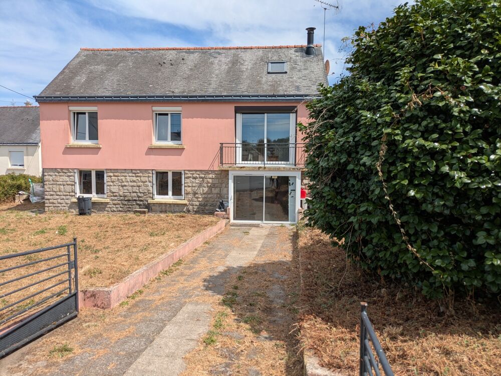 PLOERDUT MAISON EN REZ DE CHAUSSÉE SURÉLEVÉ DE 6 PIÈCES DE 130m² ENVIRON PARCELLE CLÔTURÉE DE 1327M²