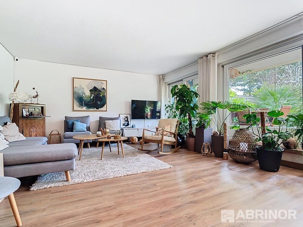 Appartement 4 pièces 107 m² · à Villeneuve D Ascq · 107 m² · 332 000 €