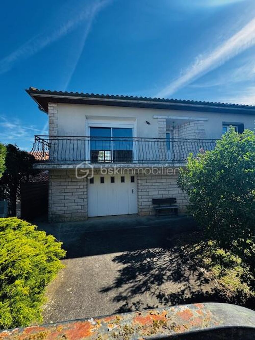 ? Maison familiale avec dépendances et fort potentiel 8KM de MANSLES