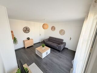  Appartement à louer 4 pièces 64 m²