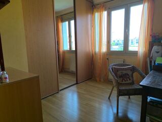  Appartement à vendre 4 pièces 77 m²