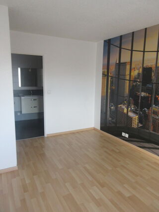  Appartement à louer 2 pièces 38 m²