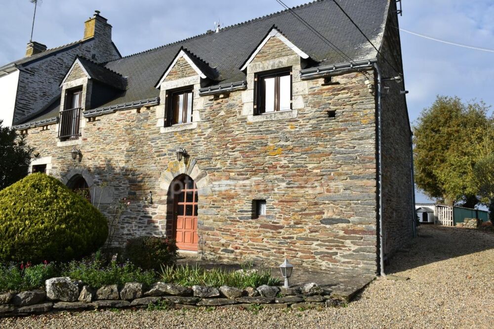Vente Maison Ensemble immobilier en pierres sur vaste terrain paysagé Serent