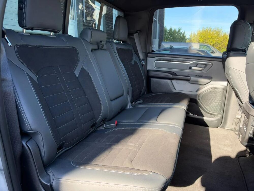RAM 1500 4X4 Basis BIG HORN 2021 occasion 77250 Moret Loing Et Orvanne