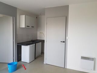  Appartement à louer 2 pièces 35 m²