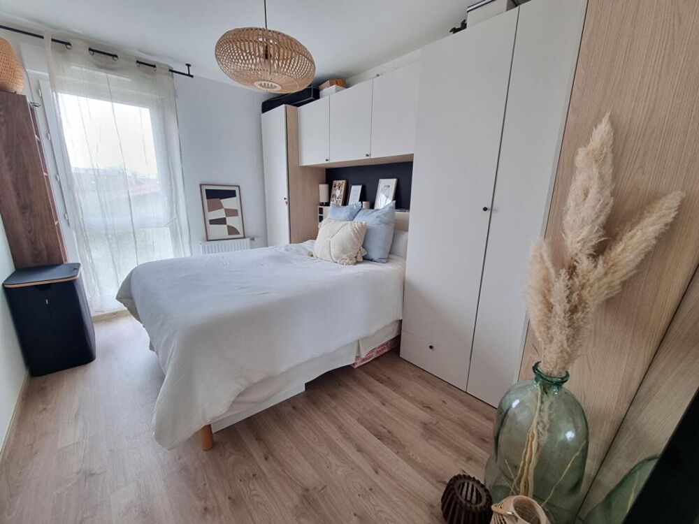 Appartement Grigny 2 pièces, balcon