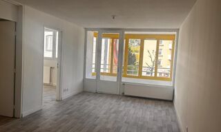  Appartement � louer 4 pi�ces 80 m�