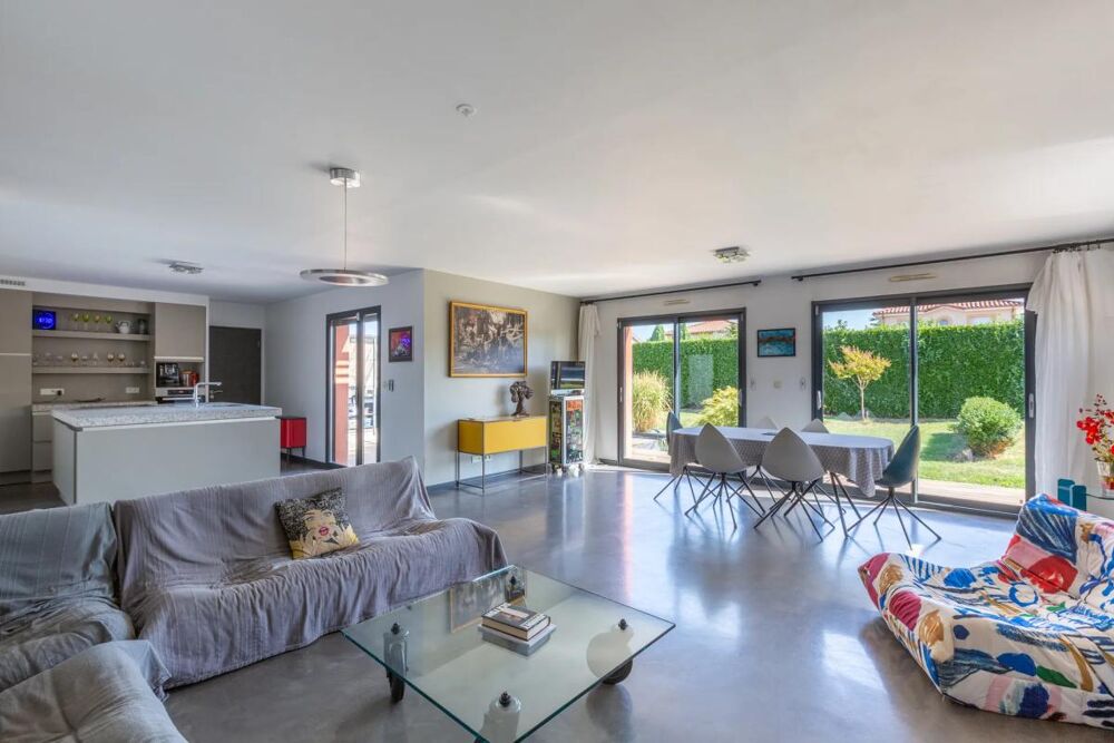Vente Maison Maison de 6 pièces de 160 m² à Mions Mions