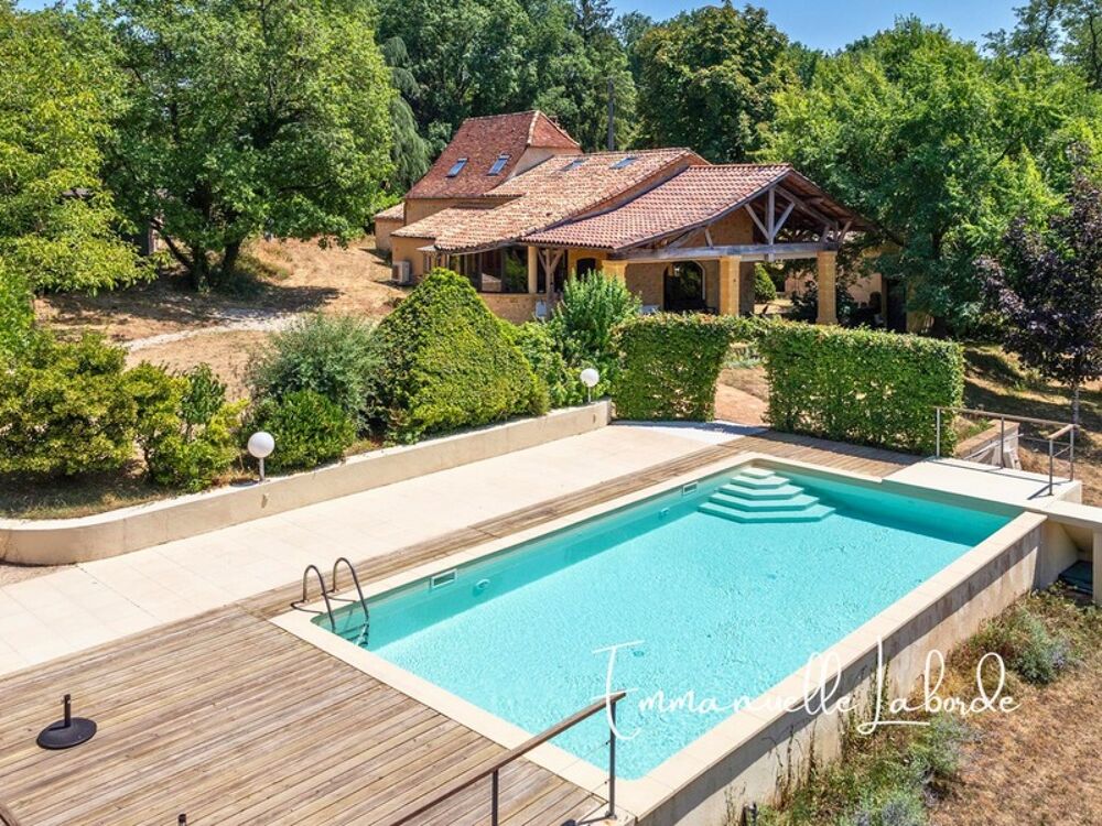 Maison 9 pièces 266 m² · à Lalinde · 266 m² · 685 000 €
