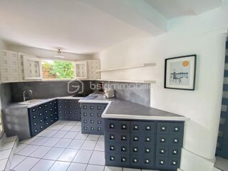  Villa à louer 5 pièces 169 m²