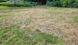  Terrain à vendre 898 m²