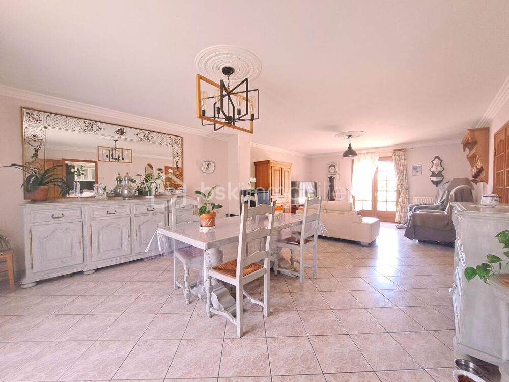 PAVILLON DE 5 CHAMBRES AVEC SOUS-SOL COMPLET ET TOUT CONFORT DE PLAIN PIED SUR LA COMMUNE DE NOUVION