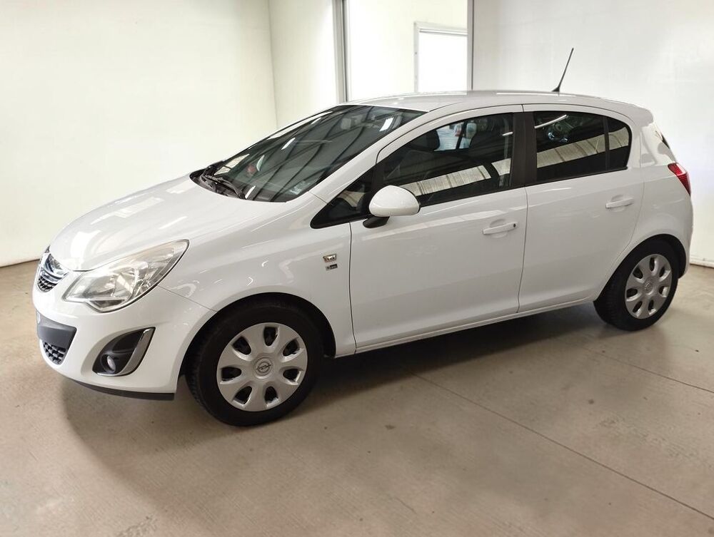 Corsa 1.2 85 TWINPORT 150EME ANNIV 2012 occasion 06640 Saint-Jeannet