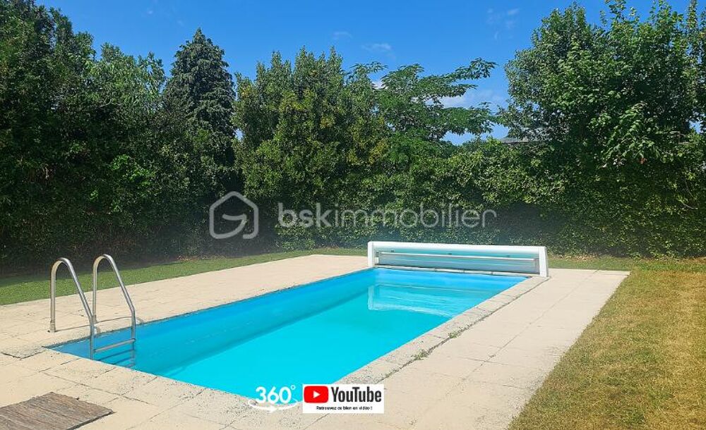 Maison sur sous sol avec piscine