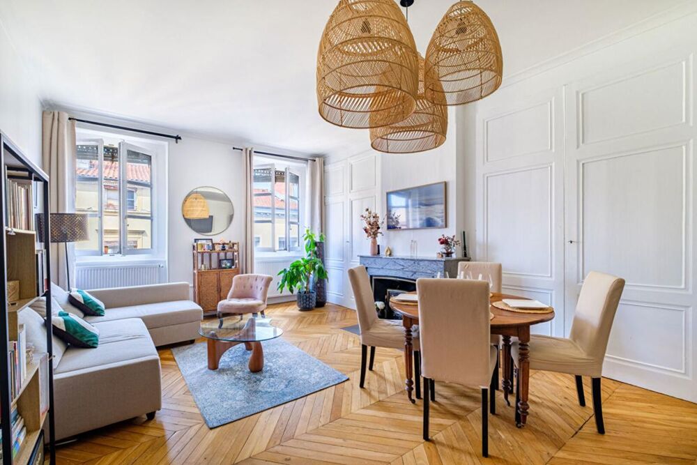 Vente Appartement AINAY T3 AU CALME Lyon 2