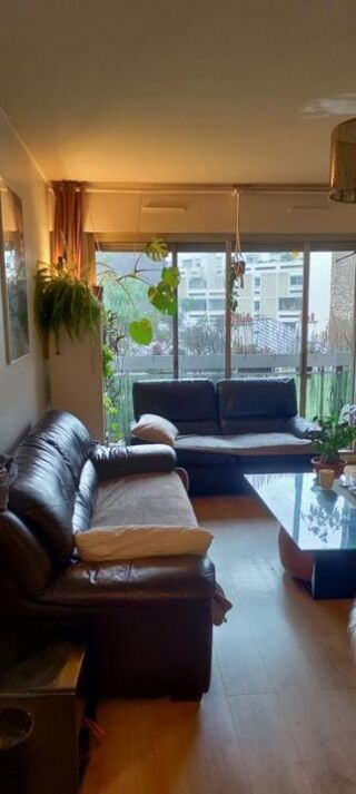  Appartement à louer 2 pièces 56 m²