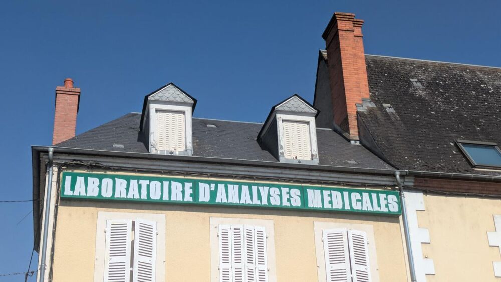 Vente Immeuble Immeuble de bureaux ou maison à rénover Varennes sur allier