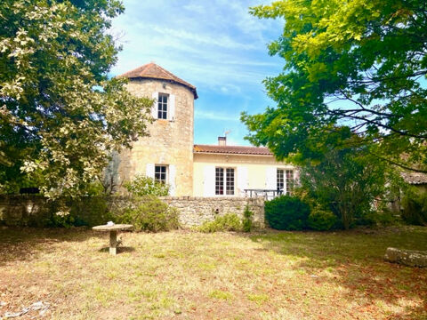 PROPRIETE VITICOLE SAINT ESTEPHE 1055000 33180 Saint estephe