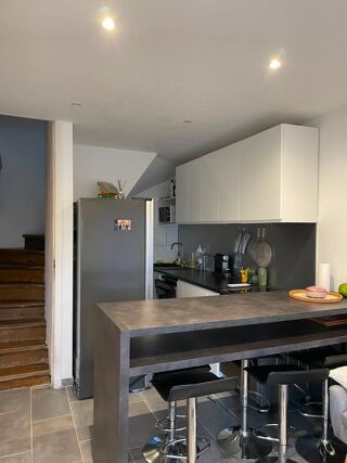  Appartement à louer 3 pièces 45 m²
