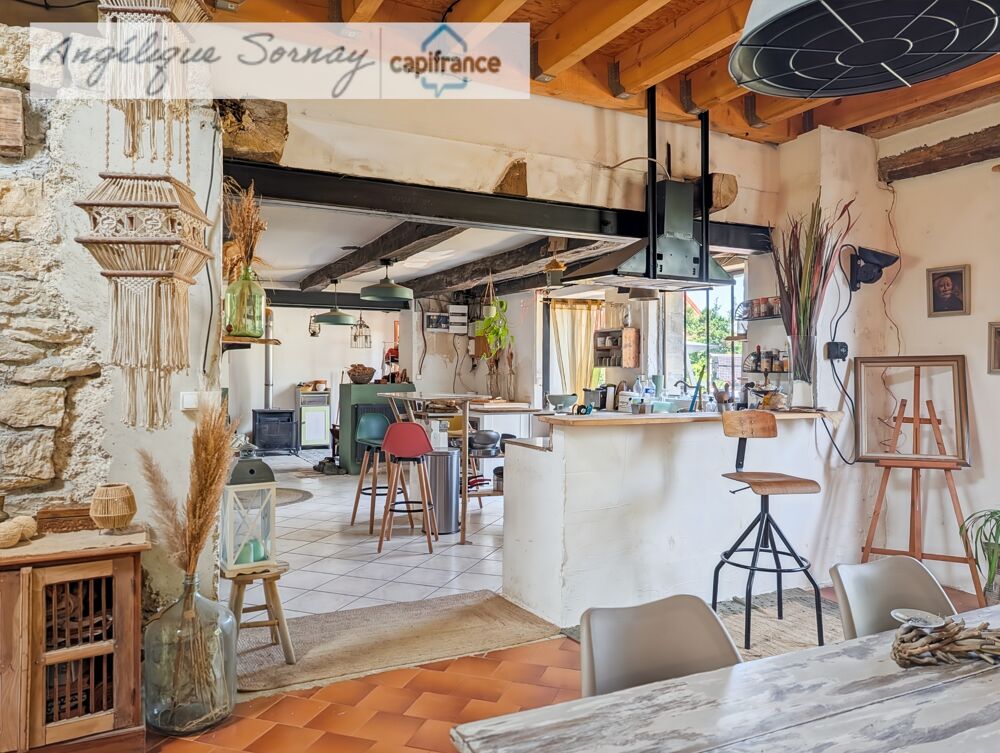 Vente Maison longère avec dépendances sur 3 115 m² – Francheville 39230 Francheville