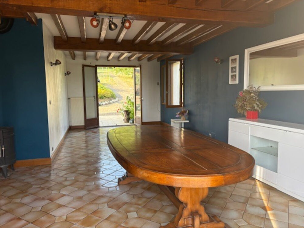 ? À VENDRE : Grande Maison Familiale sur Sous-Sol Total  Idéalement Située BLENEAU (89)