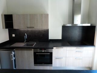  Appartement à louer 1 pièce 28 m²
