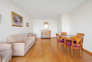 Vente Appartement Appartement avec terrasse panoramique de 57m2 au dernier étage Paris 20