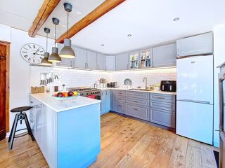  Chalet � vendre 9 pi�ces 172 m�