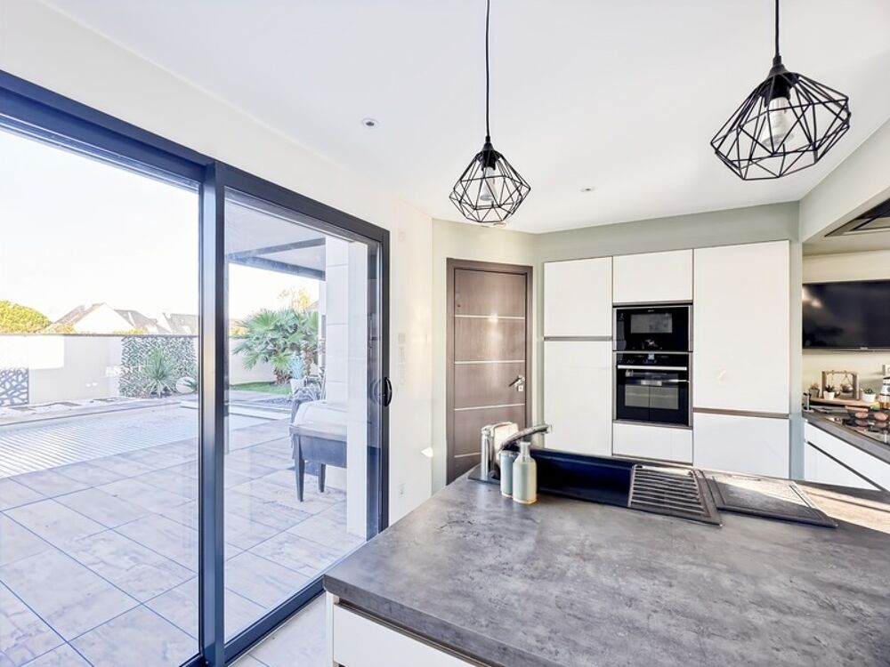  vendre  Maison Les Ponts-de-C (49130)