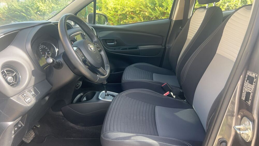 Yaris III 1.5 VVT-i 100 Hybrid E-CVT Dynamic - Automatique 2019 occasion 83510 Lorgues