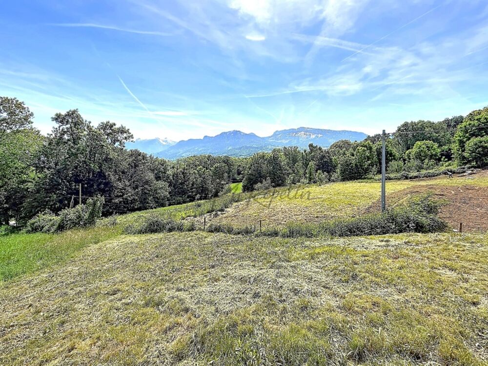 Maison de 2025 T5 de 120m2 sur 920m2 de terrain