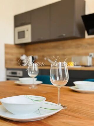 Immeuble à vendre 12 pièces 350 m²