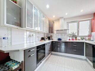  Appartement � vendre 4 pi�ces 97 m�