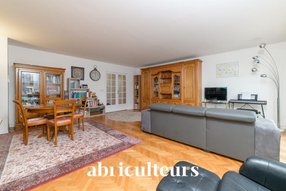 Vente Appartement Dernier étage avec vue exceptionnelle sur La Défense – Superbe T4 familial à Courbevoie Courbevoie