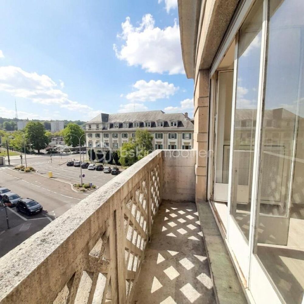 Appartement F4 de 92 m² à rénover  Bâtiment annulaire, Mulhouse